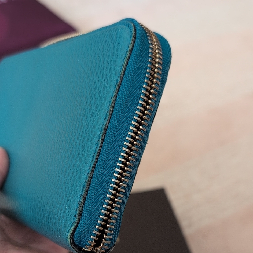 Gucci Interlocking G Logo Leather Continental Wallet - Picture 7 of 8